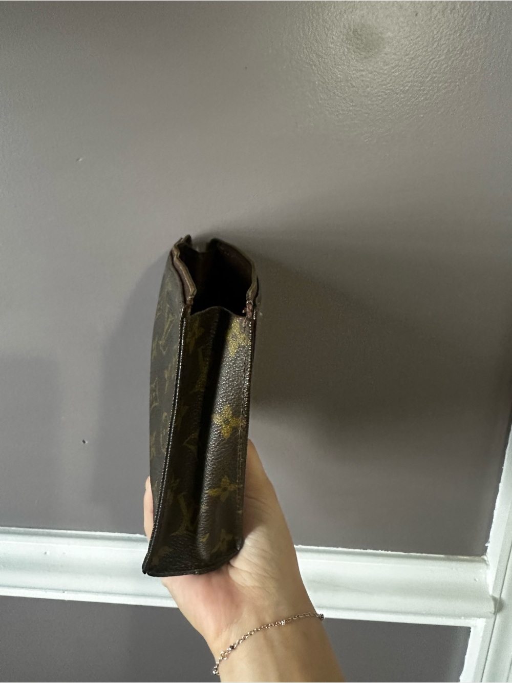 Pouch - Picture 4 of 8